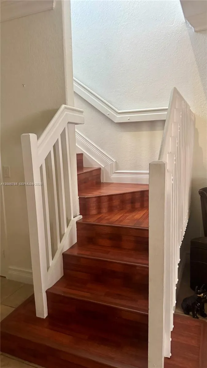 7329 NW 174th Ter #101 Hialeah, FL 33015