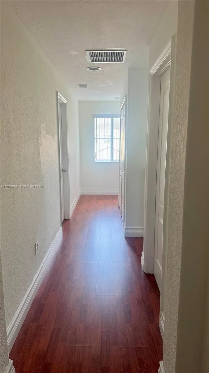 7329 NW 174th Ter #101 Hialeah, FL 33015