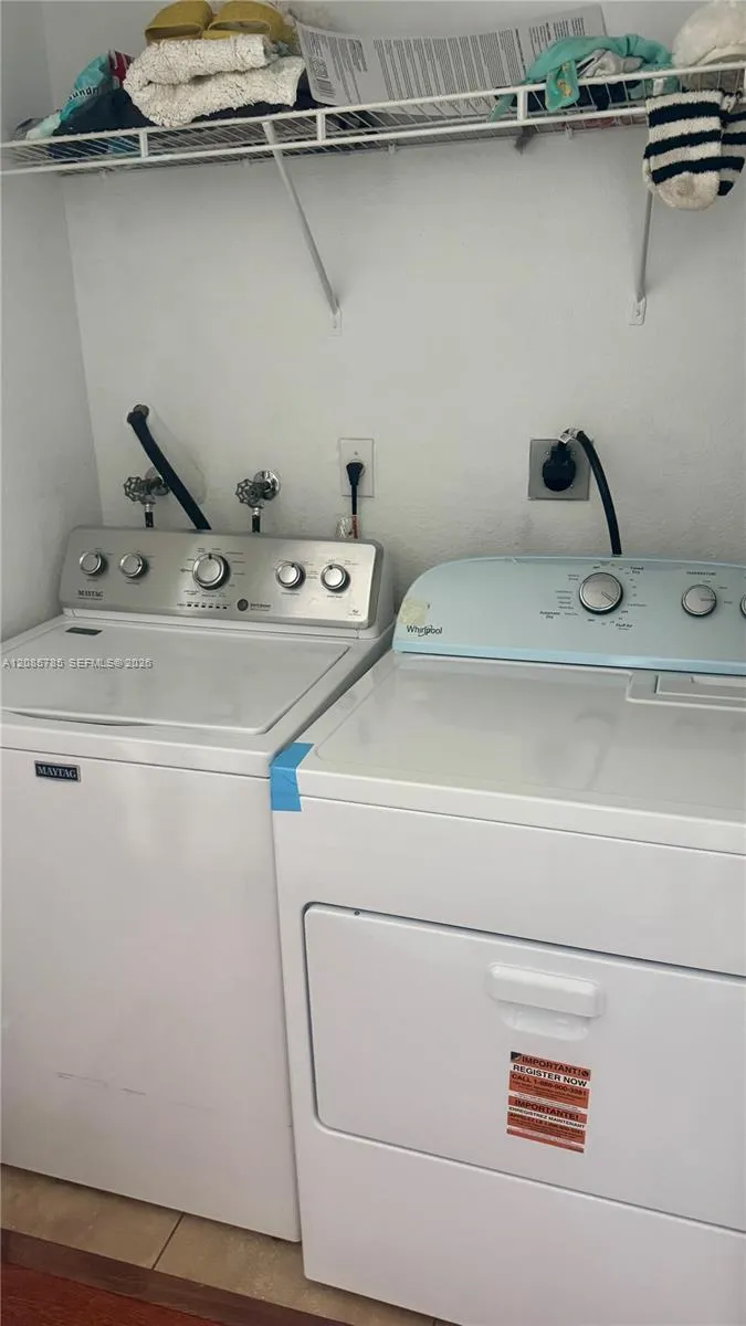7329 NW 174th Ter #101 Hialeah, FL 33015