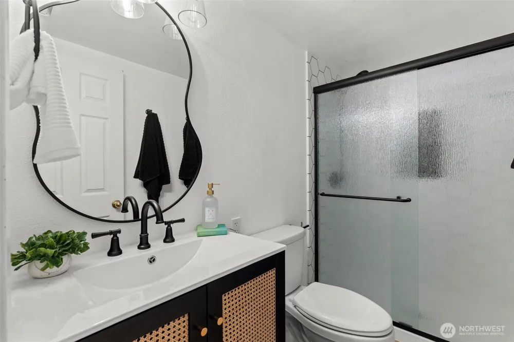 6106 51st Street NW Gig Harbor, WA 98335