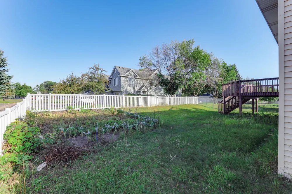11012 Edgewood Avenue Champlin, MN 55316