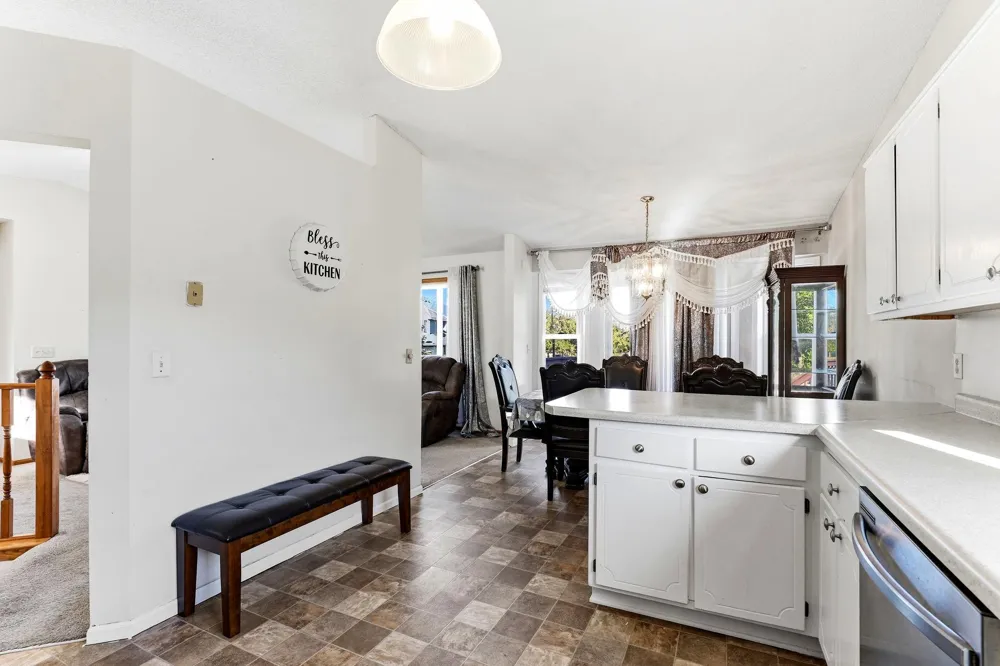 11012 Edgewood Avenue Champlin, MN 55316