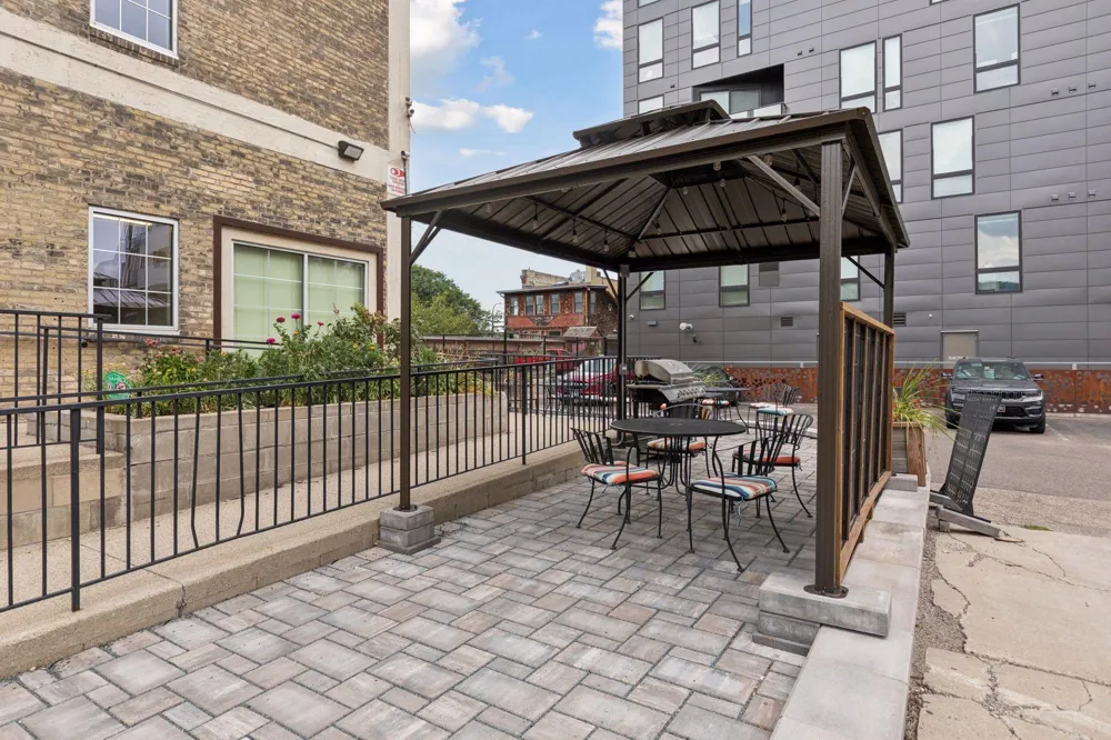 918 3rd Street #309 Minneapolis, MN 55401