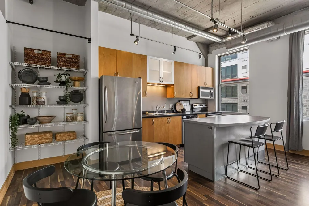 918 3rd Street #309 Minneapolis, MN 55401