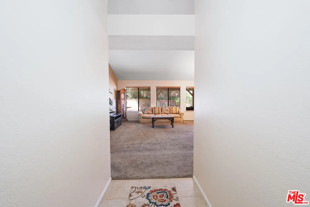 37519 Rose Street Palmdale, CA 93552