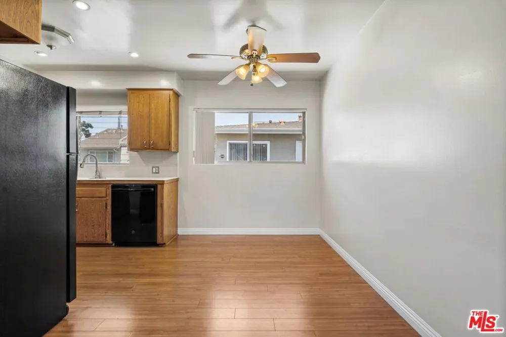 50 S Meridith Ave #4 Pasadena, CA 91106