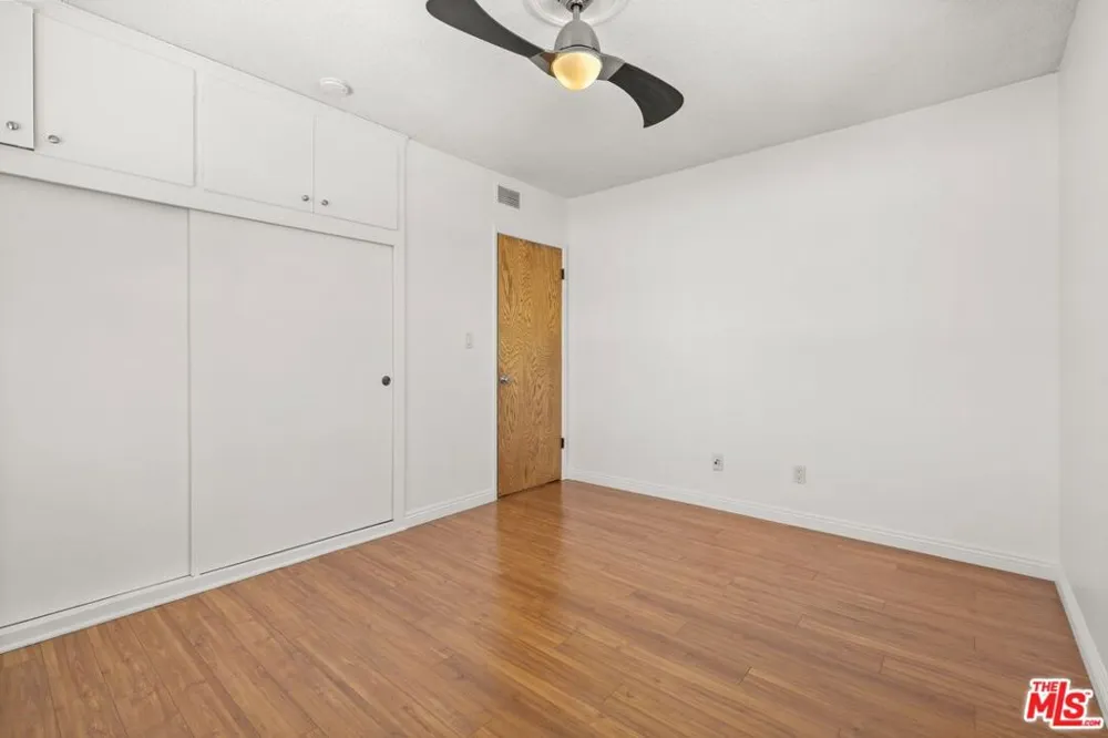 50 S Meridith Ave #4 Pasadena, CA 91106