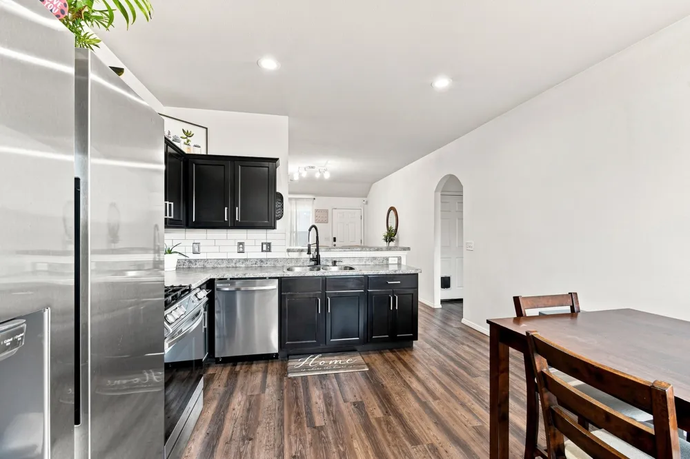 10004 E 107th Place Owasso, OK 74055