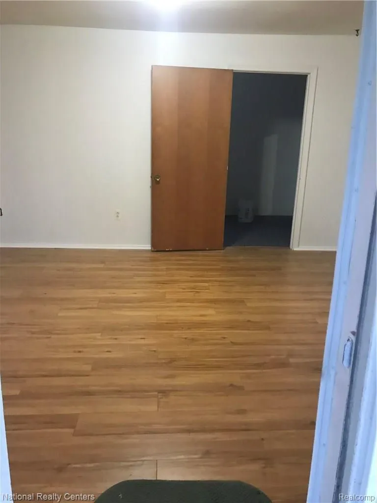 10305 Dixie Highway Ira Township, MI 48023