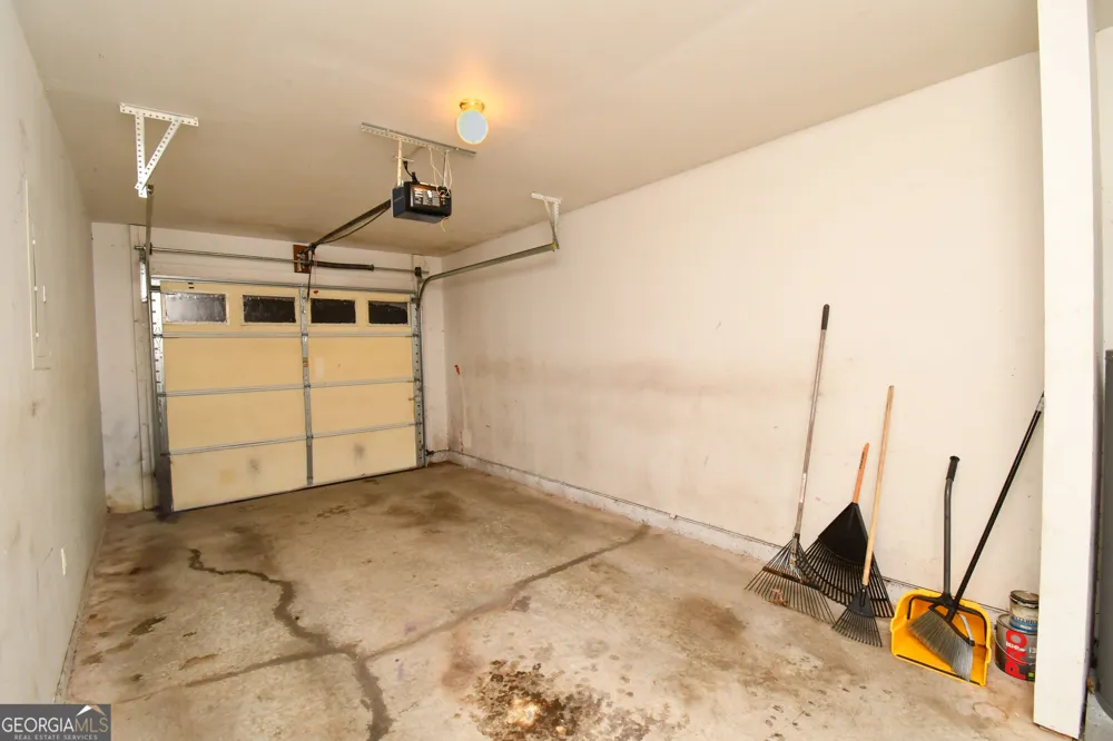 4747 Bob White RUN Lithonia, GA 30038