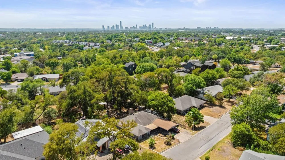 5111 Woodmoor Drive Austin, TX 78721