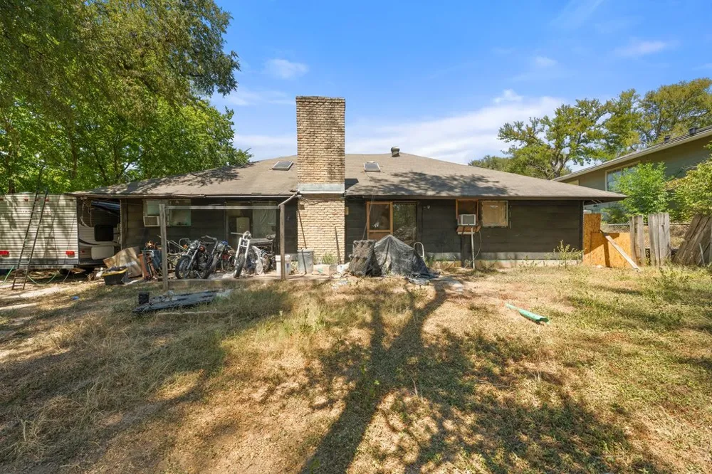 5111 Woodmoor Drive Austin, TX 78721