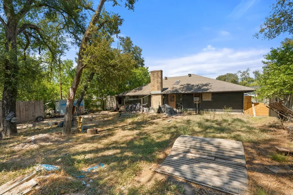 5111 Woodmoor Drive Austin, TX 78721