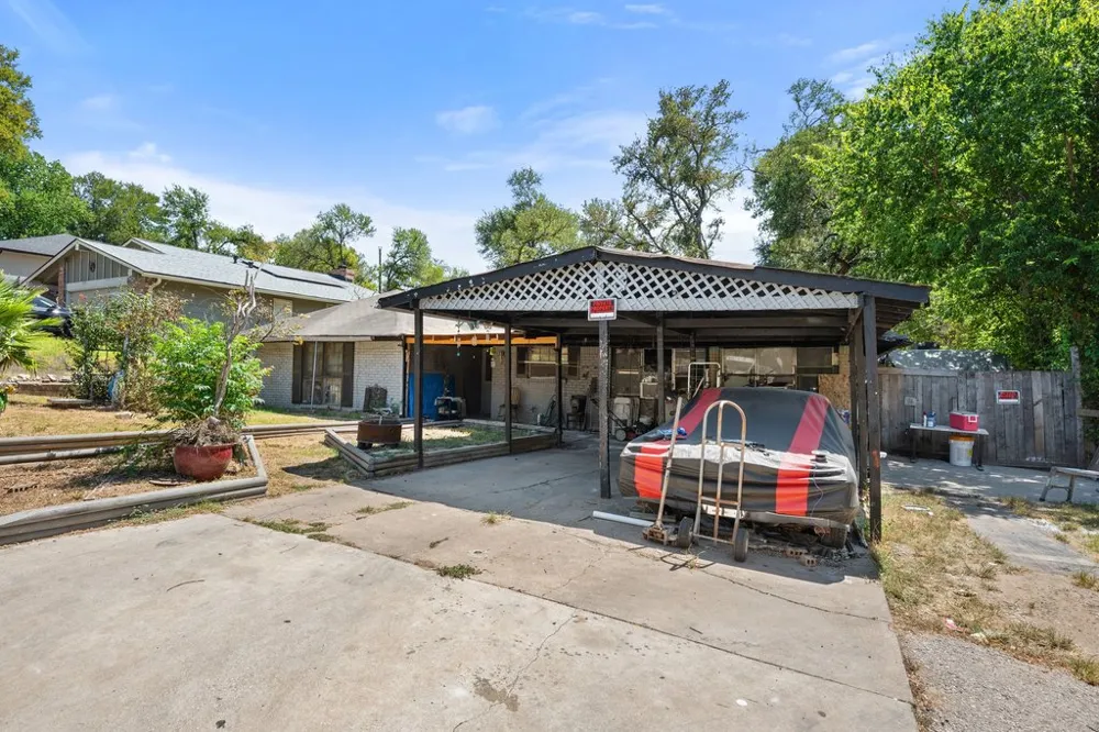 5111 Woodmoor Drive Austin, TX 78721