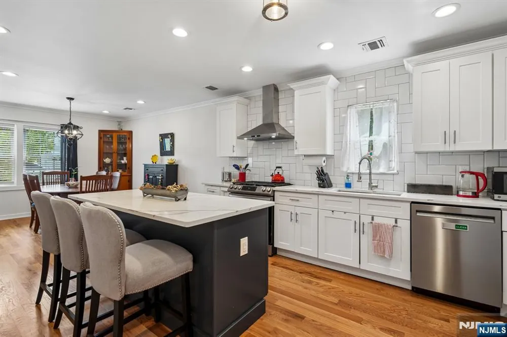 10 David Road Cedar Grove, NJ 07009