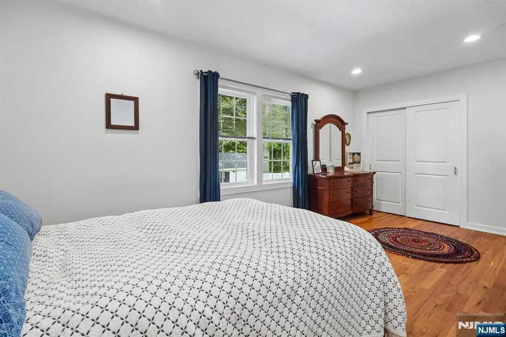 10 David Road Cedar Grove, NJ 07009