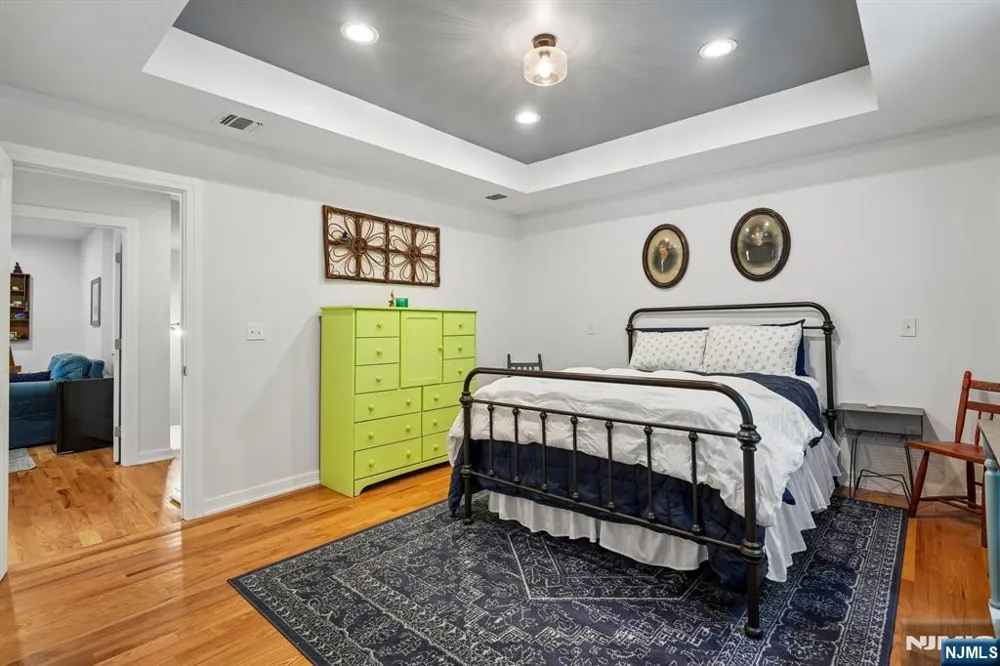 10 David Road Cedar Grove, NJ 07009