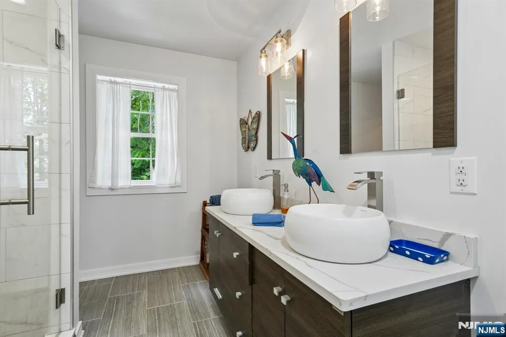 10 David Road Cedar Grove, NJ 07009