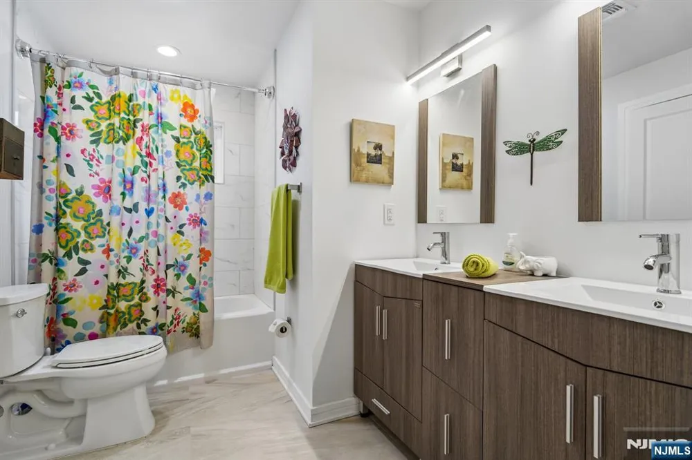 10 David Road Cedar Grove, NJ 07009