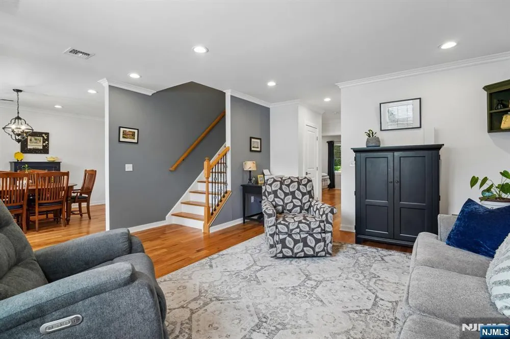 10 David Road Cedar Grove, NJ 07009