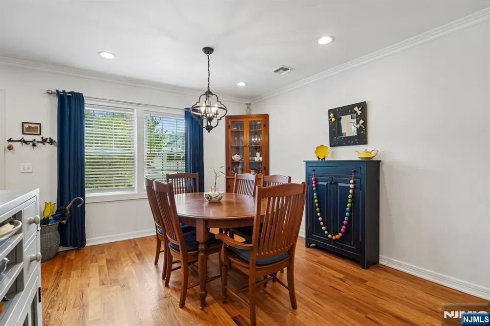 10 David Road Cedar Grove, NJ 07009