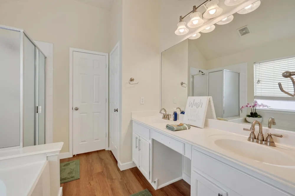 6105 Cheyenne Drive The Colony, TX 75056