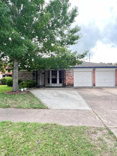 15119 Mcleod Drive