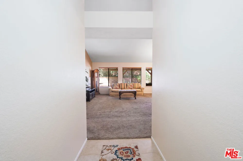 37519 Rose Street Palmdale, CA 93552
