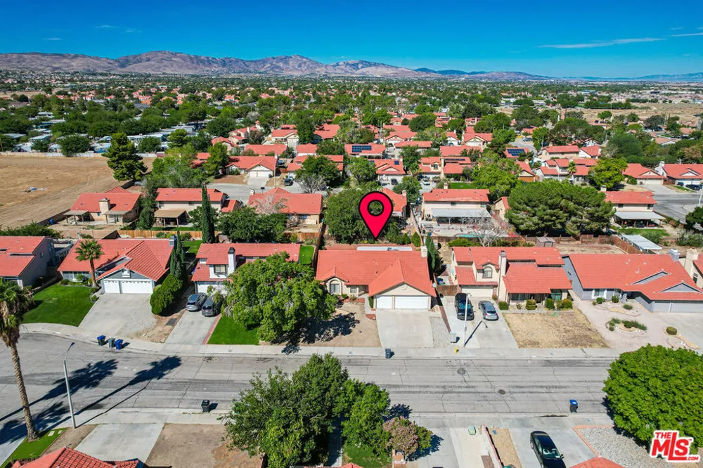 37519 Rose Street Palmdale, CA 93552
