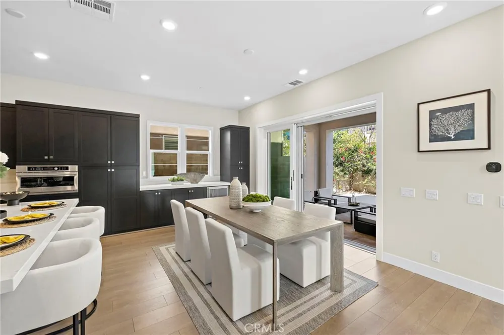 77 Pelican Irvine, CA 92618