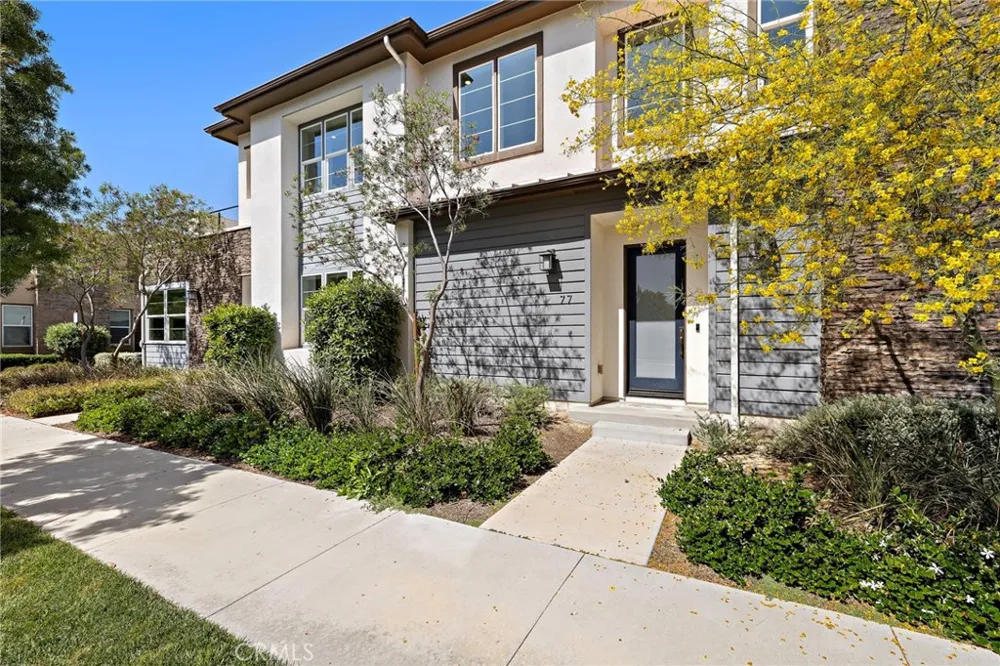 77 Pelican Irvine, CA 92618