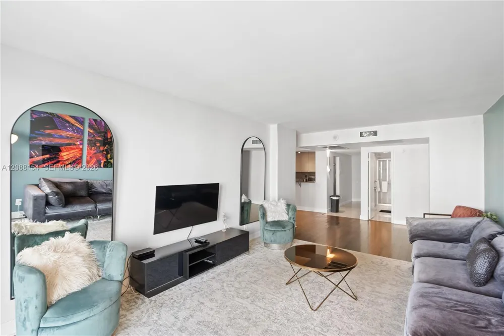 19370 Collins Ave #816 Sunny Isles Beach, FL 33160