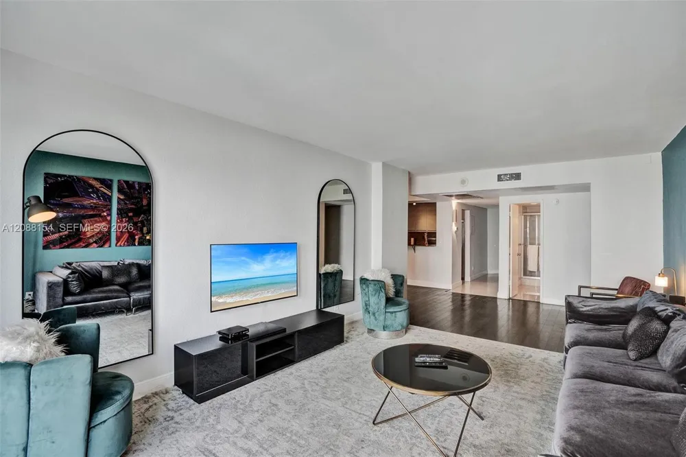 19370 Collins Ave #816 Sunny Isles Beach, FL 33160