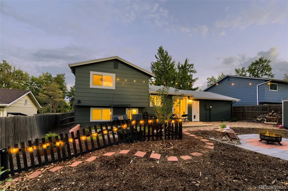 2591 S Naples Way Aurora, CO 80013