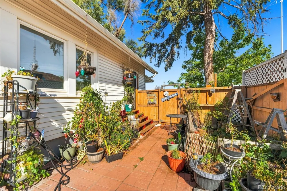 803 Denver Avenue Fort Lupton, CO 80621
