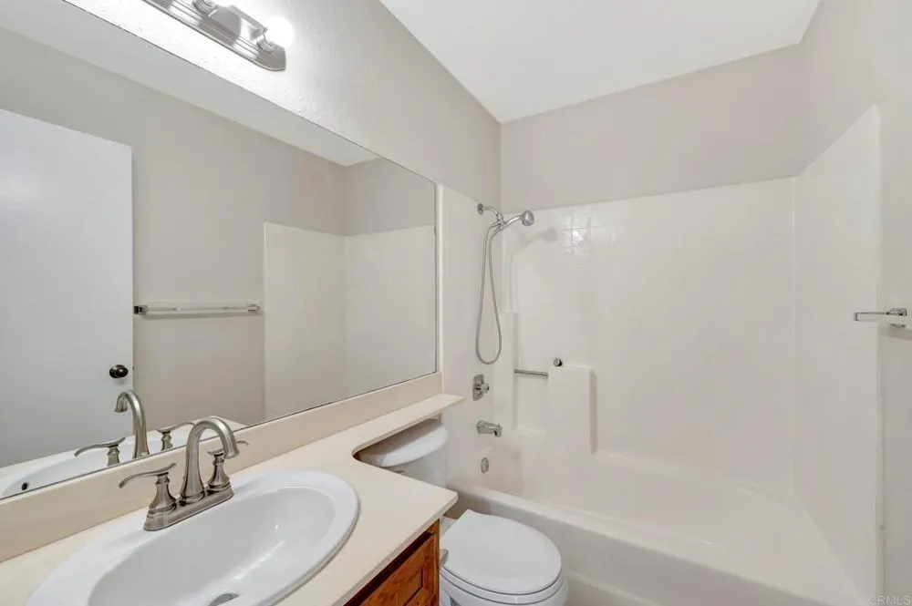 1526 Apache Drive #C Chula Vista, CA 91910