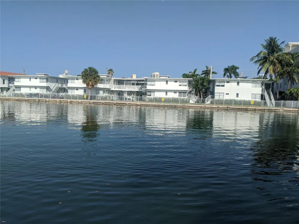 7741 Hawthorne Ave #7741 Miami Beach, FL 33141