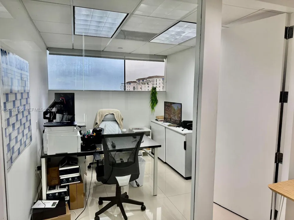 2100 Ponce De Leon Blvd #1250 Coral Gables, FL 33134