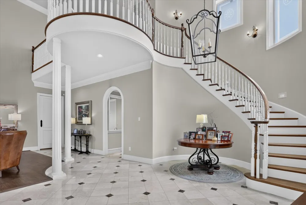 5144 Bellerive Drive Dallas, TX 75287