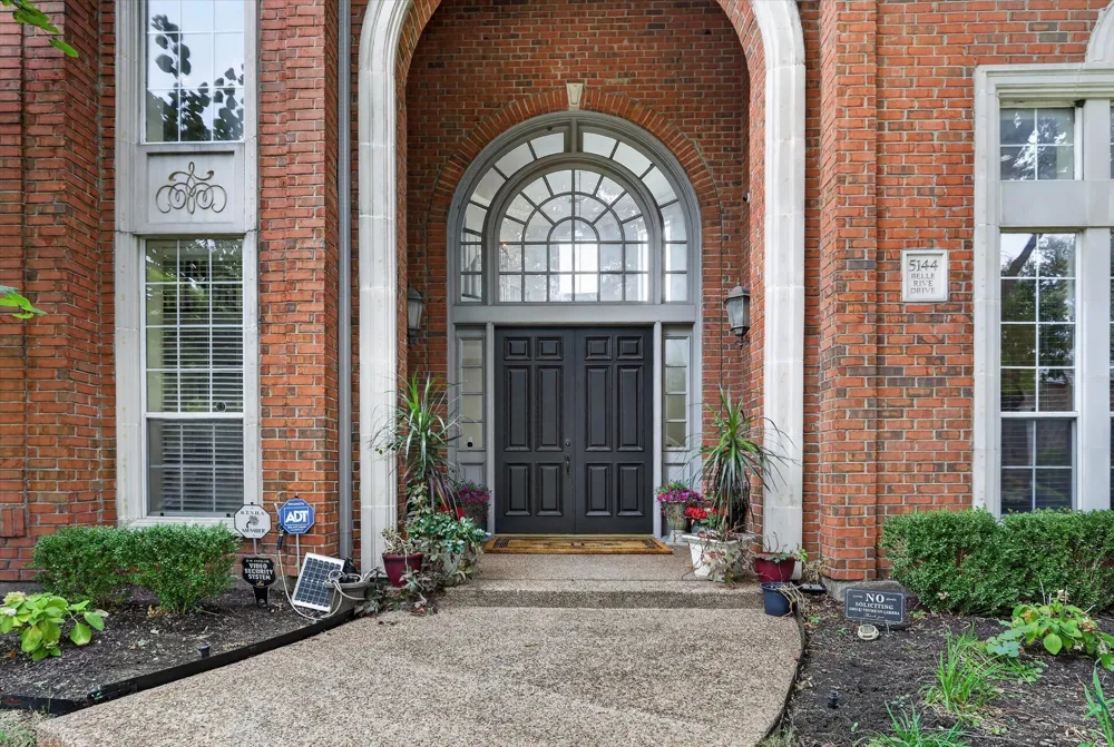 5144 Bellerive Drive Dallas, TX 75287