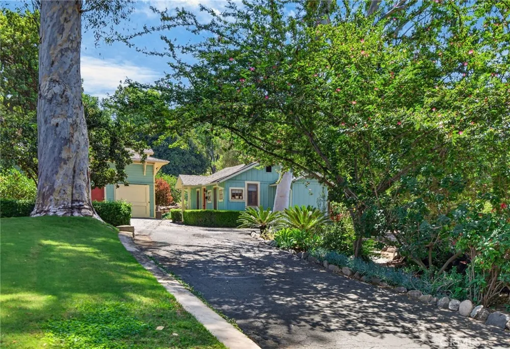 6190 Hawarden Riverside, CA 92506