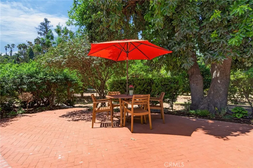 6190 Hawarden Riverside, CA 92506