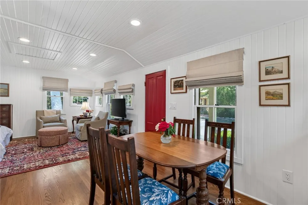 6190 Hawarden Riverside, CA 92506