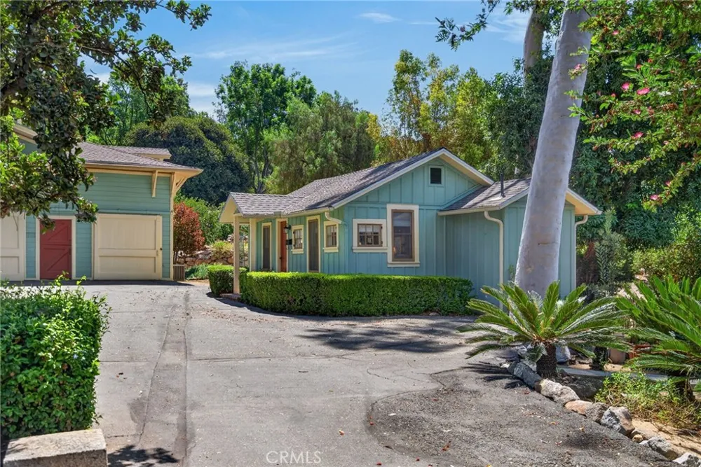 6190 Hawarden Riverside, CA 92506