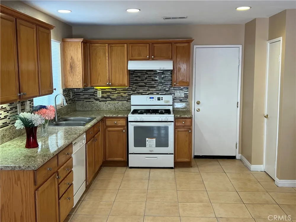 2920 Tumbleweed Palmdale, CA 93550