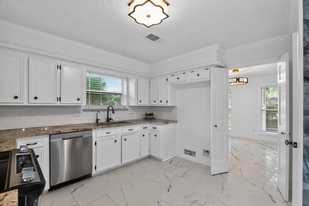 18115 Longcliffe Drive Houston, TX 77084