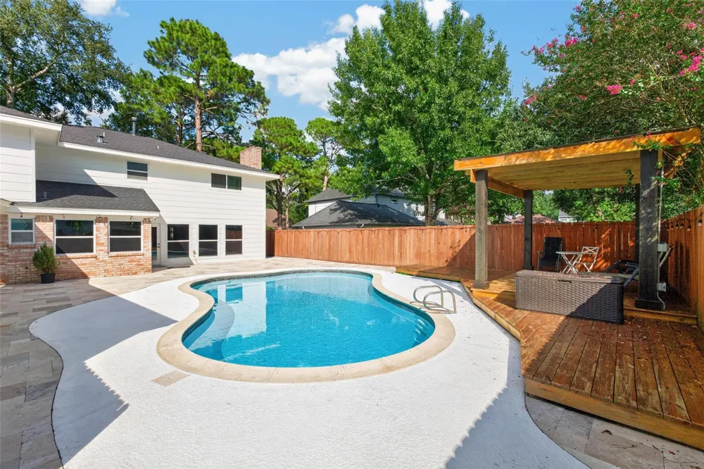 18115 Longcliffe Drive Houston, TX 77084