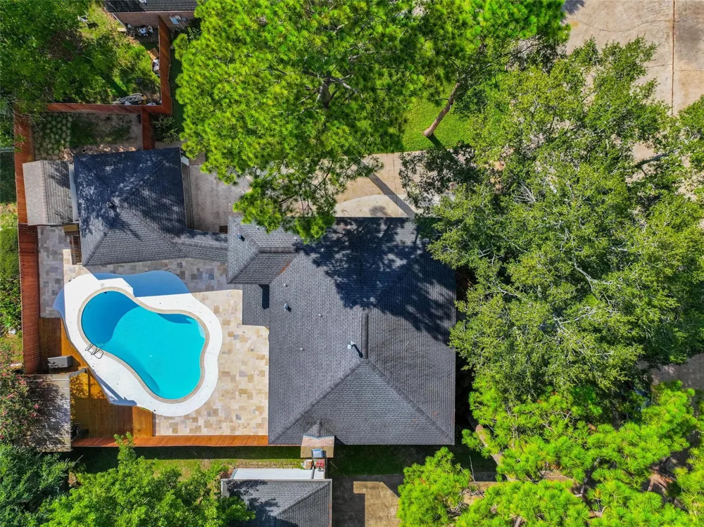 18115 Longcliffe Drive Houston, TX 77084