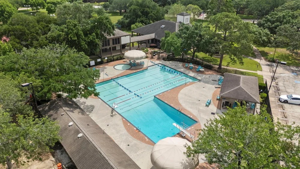 18115 Longcliffe Drive Houston, TX 77084