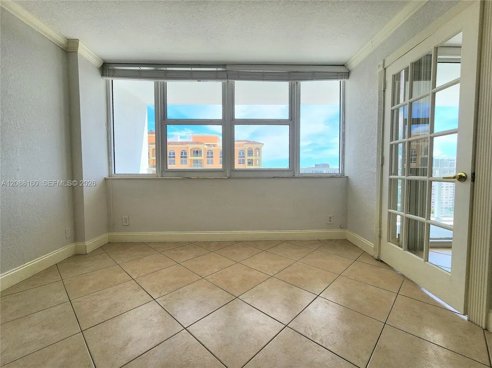 2030 S Ocean Dr #1710 Hallandale Beach, FL 33009